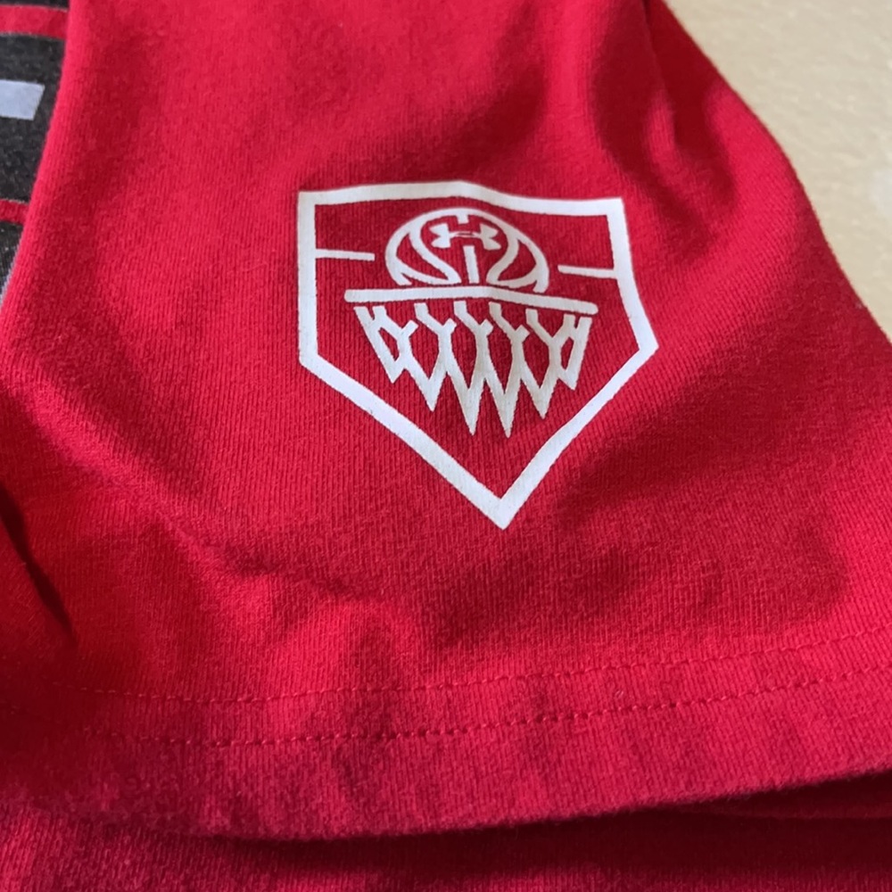 Under Armour Boys Tshirt - Picture 3 of 4